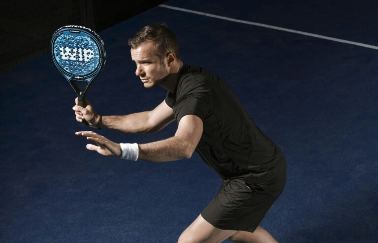 Comment faire une volée au padel ?