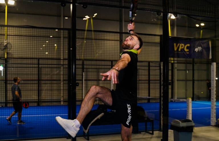 Combien coûte le padel par mois ? Prix, abonnement et location
